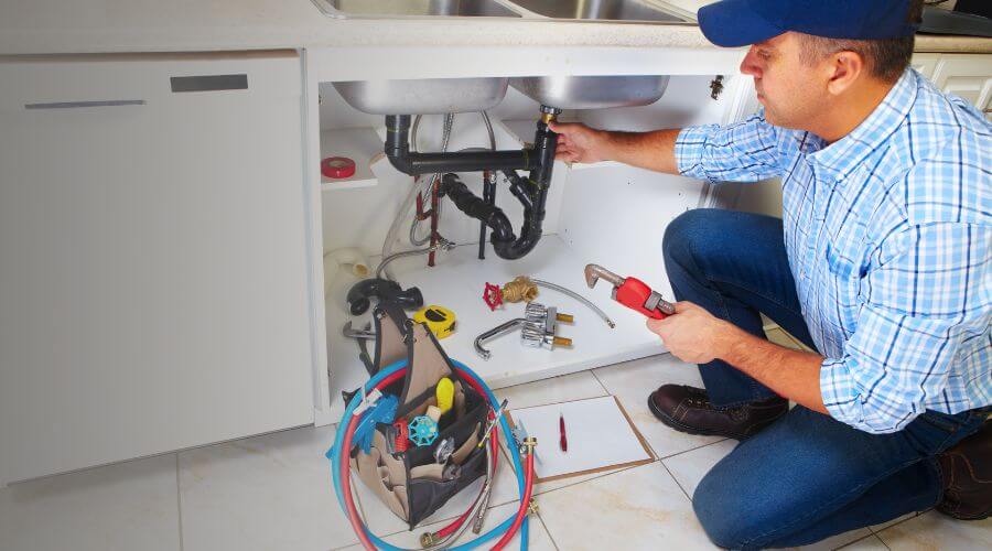 Local tankless water heater installation in Tuscumbia, MO